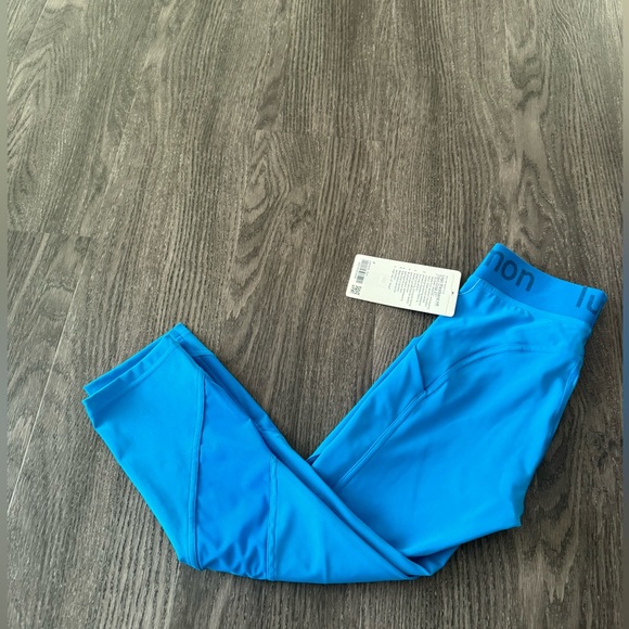 Lululemon Logo Waistband High-Rise Train Crop Poolside Blue 21” Pants Women’s 4 - Picture 5 of 7